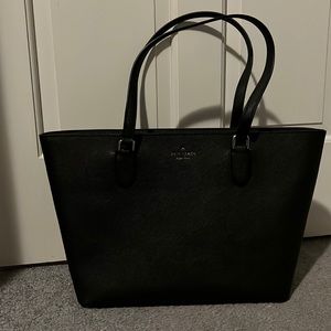 Kate Spade Medium Daily Zip Tote Black never been used